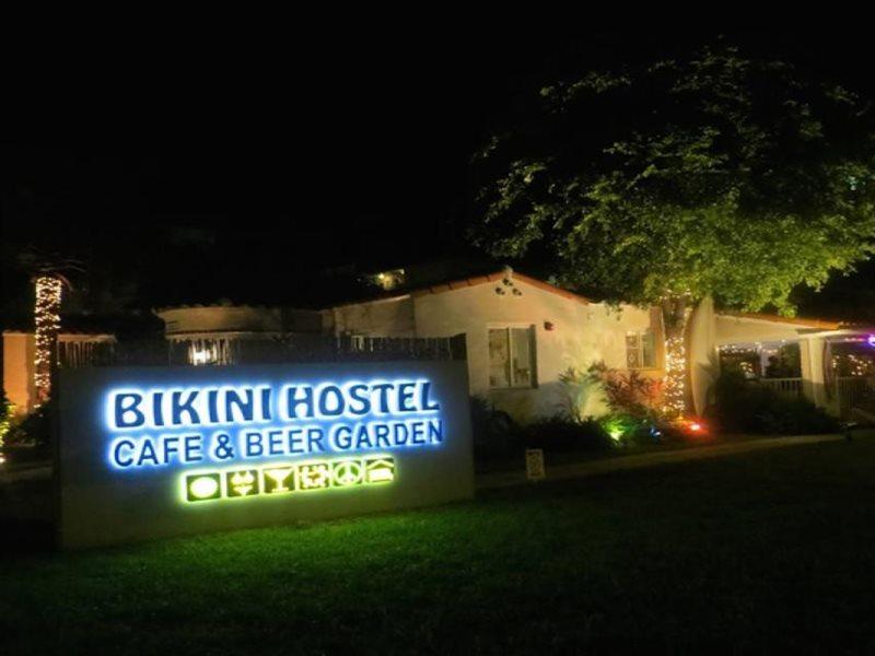 Bikini Hostel, Cafe & Beer Garden (Adults Only) Майами-Бич Экстерьер фото