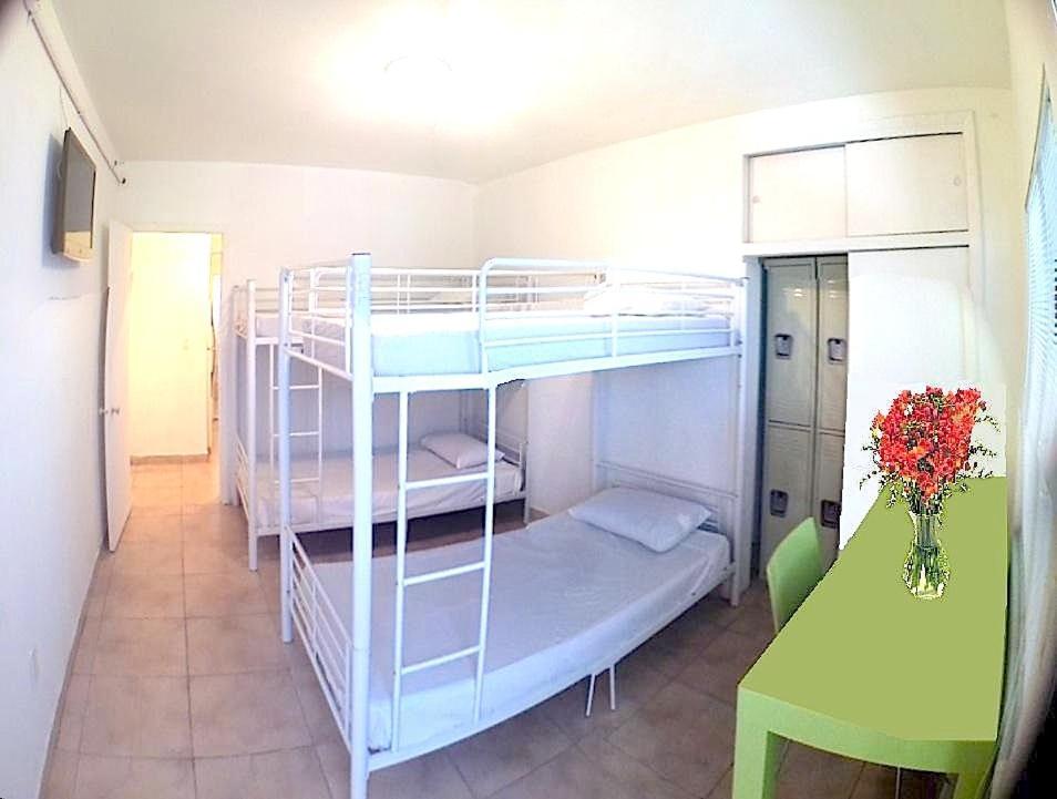 Bikini Hostel, Cafe & Beer Garden (Adults Only) Майами-Бич Экстерьер фото
